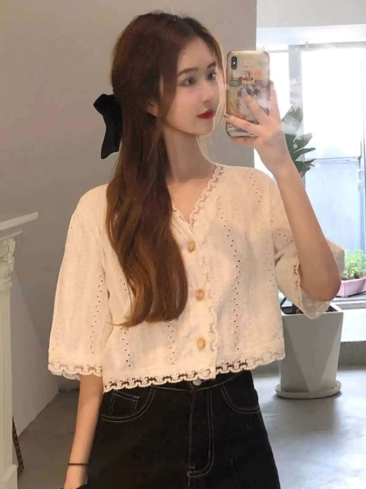 

2026 New Summer Women's White Lace Cropped Cardigan Hollow Out Design Short Sleeve Outerwear With Unique Stylish Details Daily