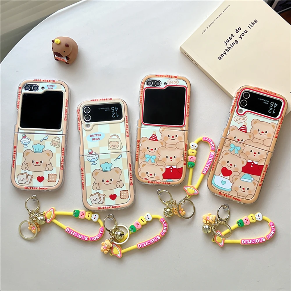 

Cartoon Cute Butter Bears with Bracelet Phone Case for Samsung Galaxy Z Flip 3 4 Z Flip 5 6 5G PC Hard Anti-drop Back Cover Gift