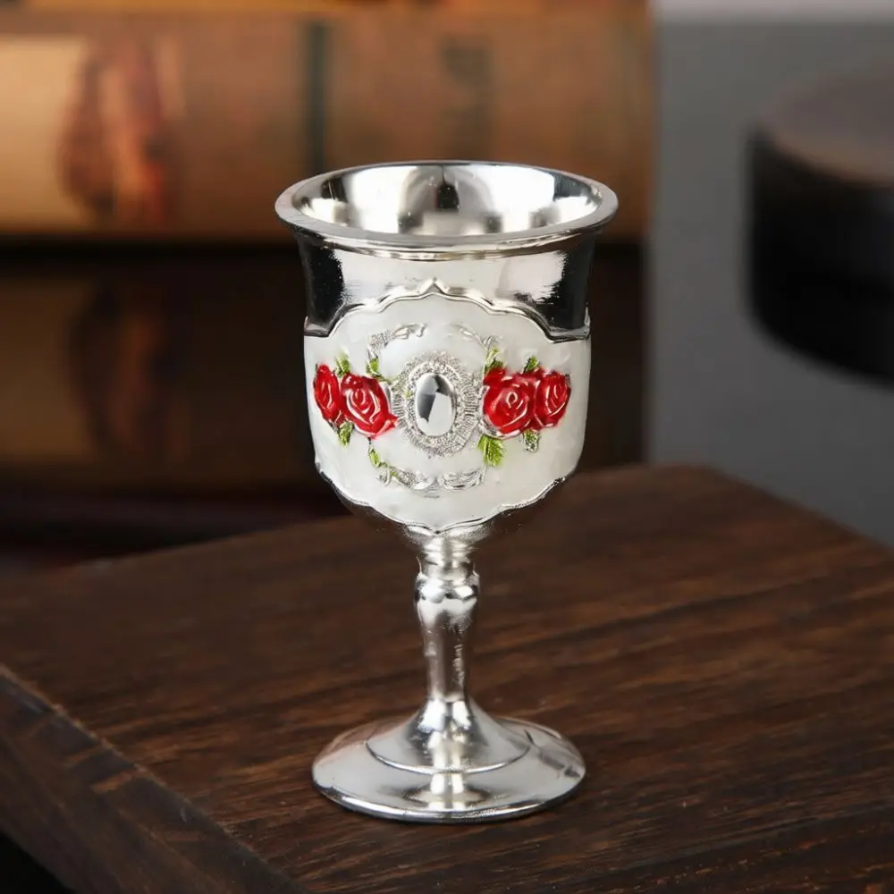Vintage European Metal Liquor Cup Luxury Household Wine Goblet Table Decorative Craftsmanship Elegant Spirits Small Glass