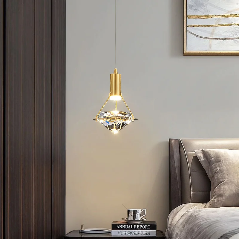 Luxury Gold Crystal Pendant Light, Diamond-shaped LED Hanging Lamp, Modern Nordic Ceiling Light for Bedroom Bedside Decor