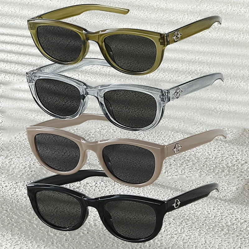 4-piece Combination Set of Women's Fashionable and Trendy Glasses Cat Eye Style To Enhance Facial Shape and Temperament
