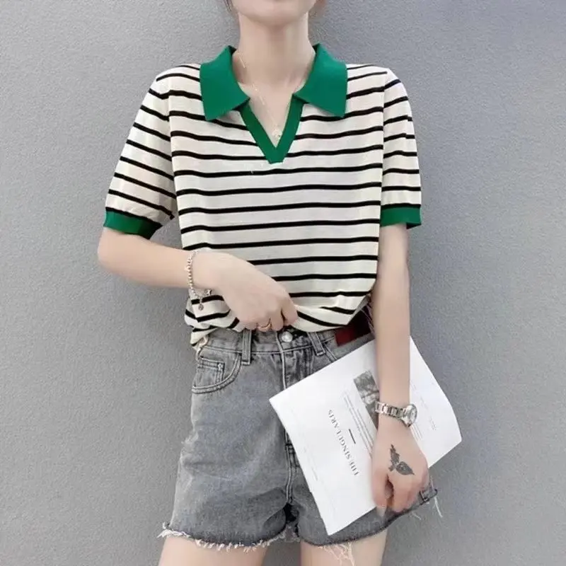 2024 Summer New Commuter Knitwear T-shirt Women\'s Ice Silk Breathable POLO Neckline Fashion Simple Short Sleeve Striped Top