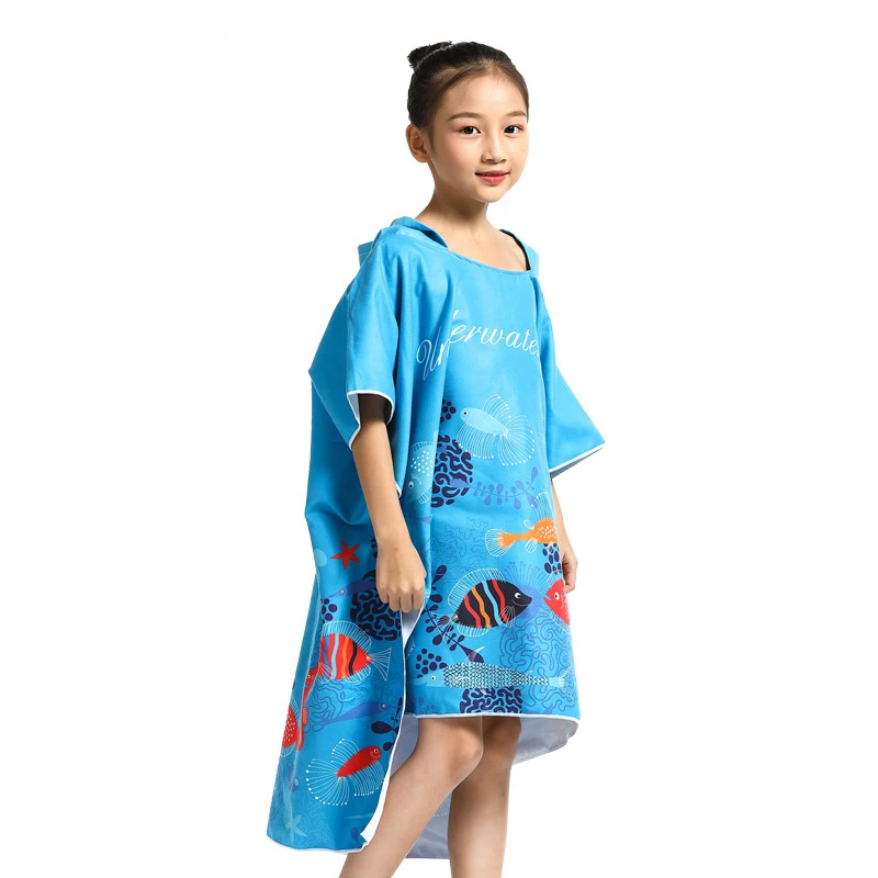 Children Beach Towel Microfiber Bathrobe Poncho Hooded Absorbent Quick Drying Easy for Changing Cloth Underwater World