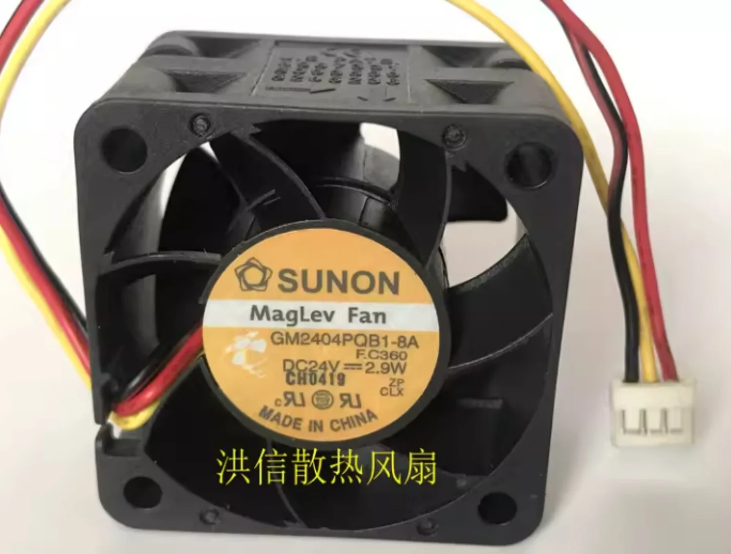 

Оригинальный вентилятор SUNON 4028 GM2404PQB1-8A 24V 2.9W 40*28MM для инвертора, 3-проводной