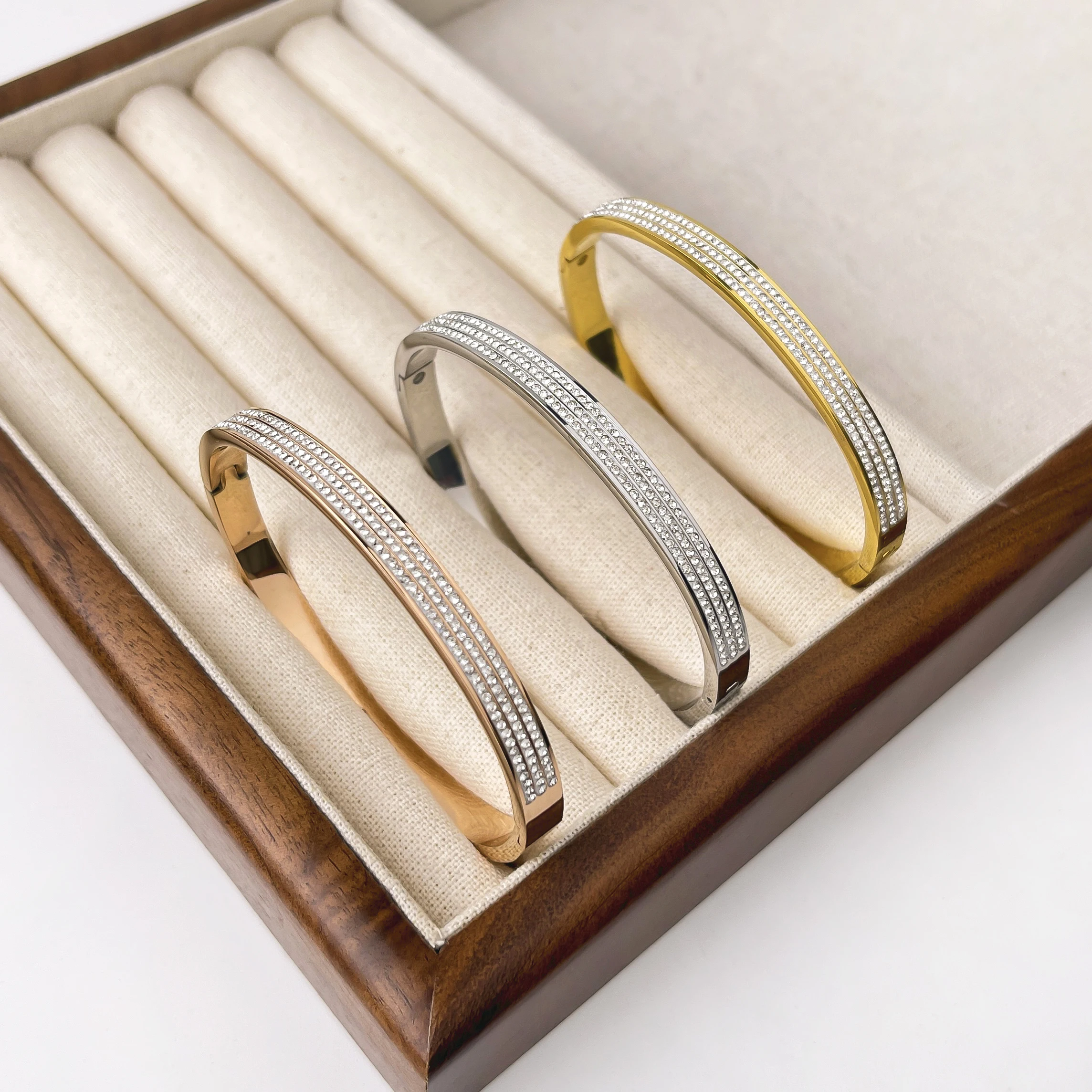 Peri\'sbox Exquisite Shiny Triple Layered Zircon Bangle for Women Minimalist Gold Plated Waterproof Bracelet Fashion Jewelry Gift