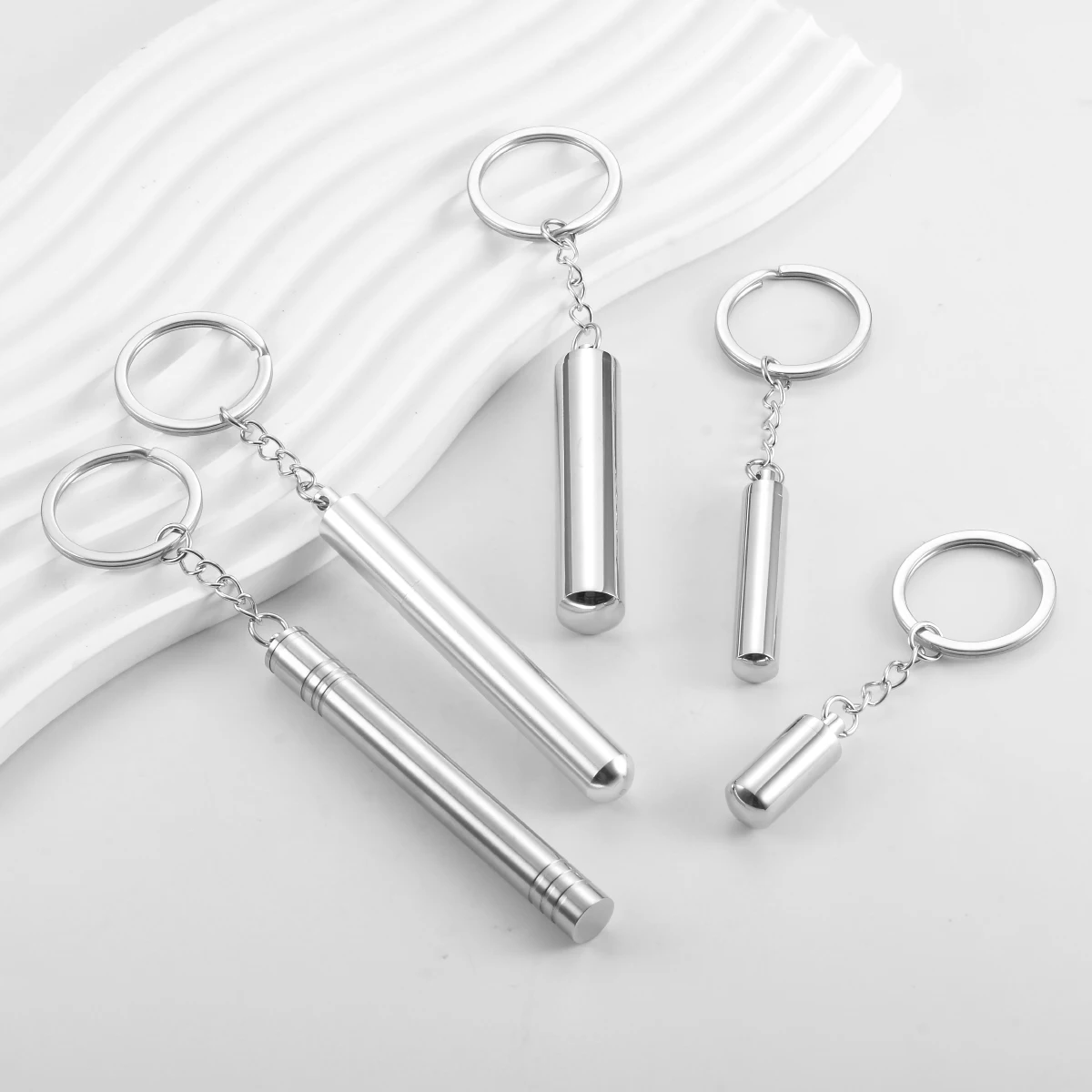 Classic Stainless Steel Cylinder Key Lock Cremation Jewelry Urn Keychain for Ashes Holder Memorial Keepsake Urn Key ring