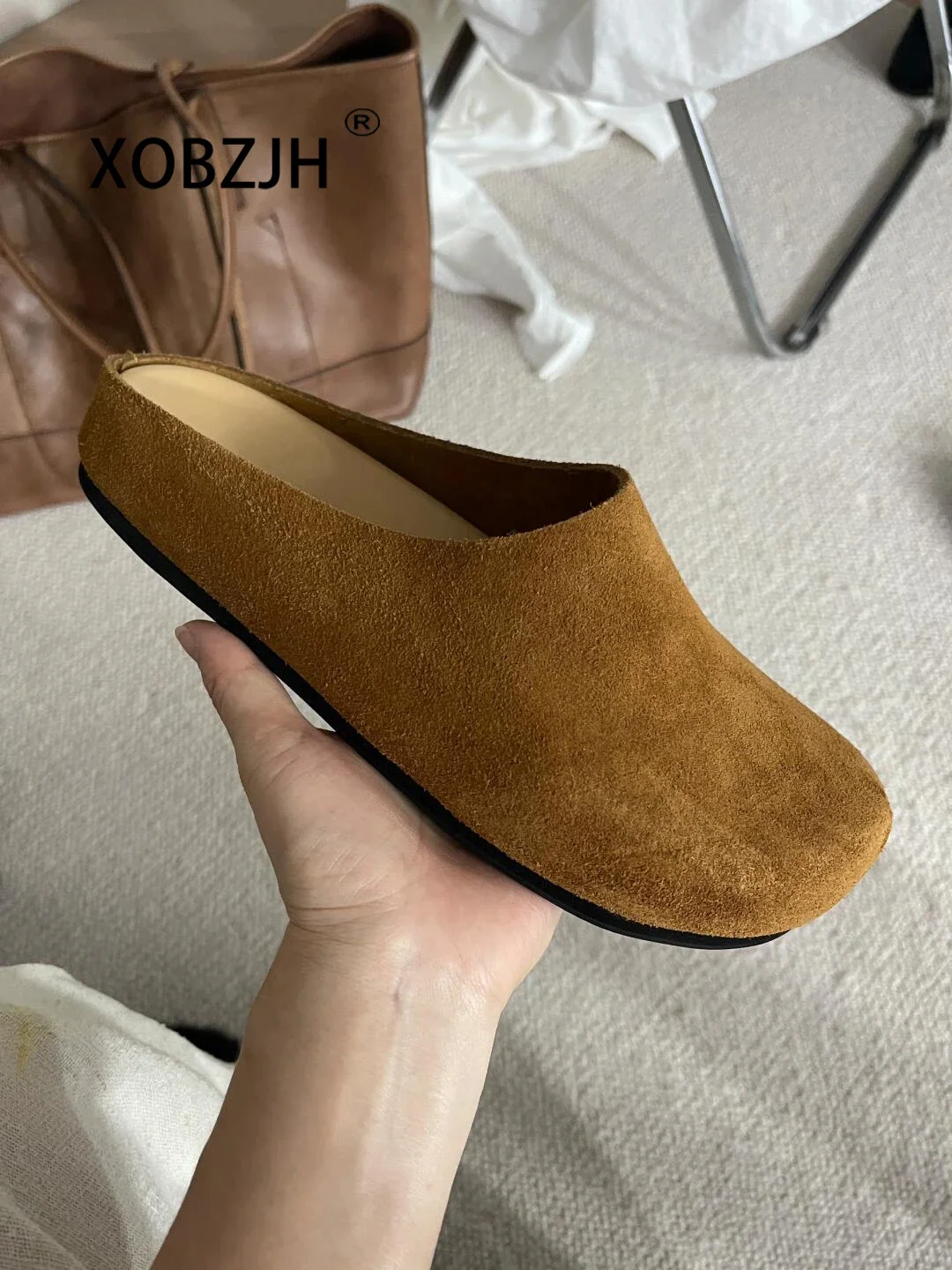 2024 New Flat Slippers Women High Quality KidSuede Mules Shoes Round Toe Casual ComfortSlides Woman Thick Sole Slippers Woman