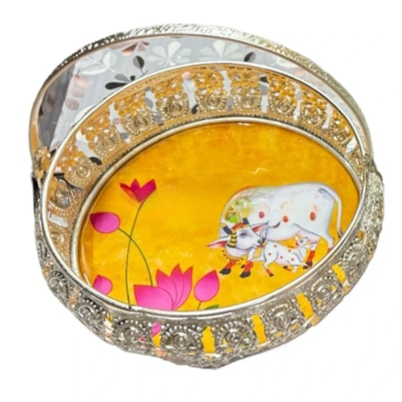 

Printed bridesmaid baskets love holiday returns gifts wedding gifts candy, chocolate and dried fruit baskets