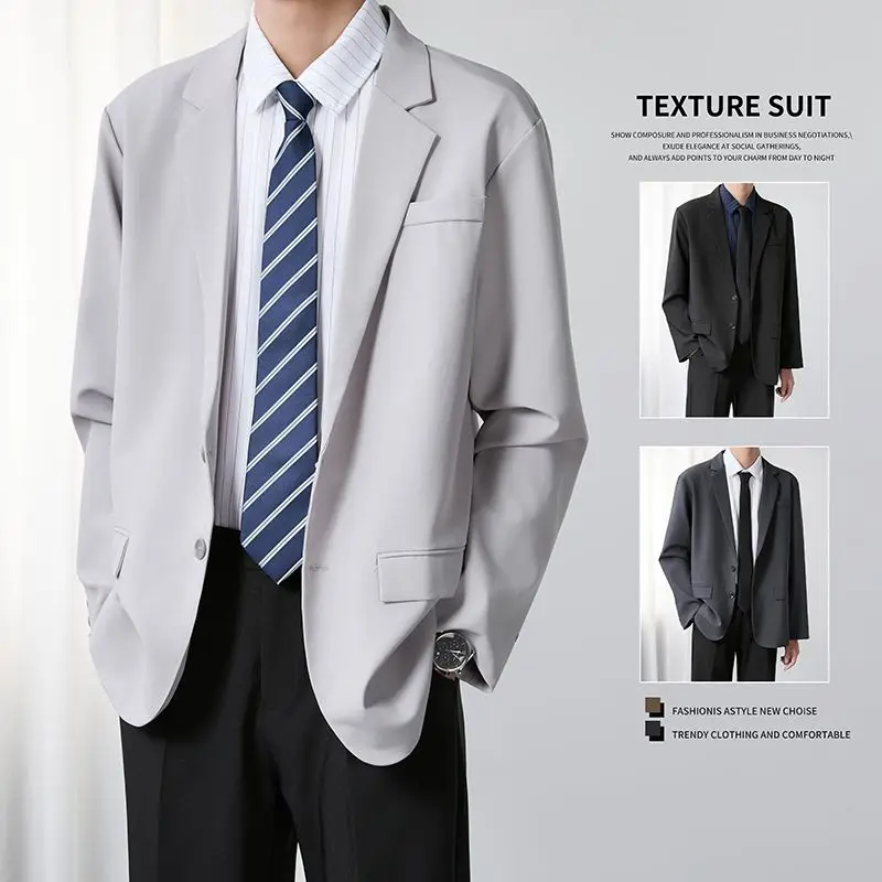 سترة رجالية بحشوة كتف، تصميم أنيق وعملي، مناسبة للأعمال والترفيه، خفيفة الوزن بأسلوب ناضج