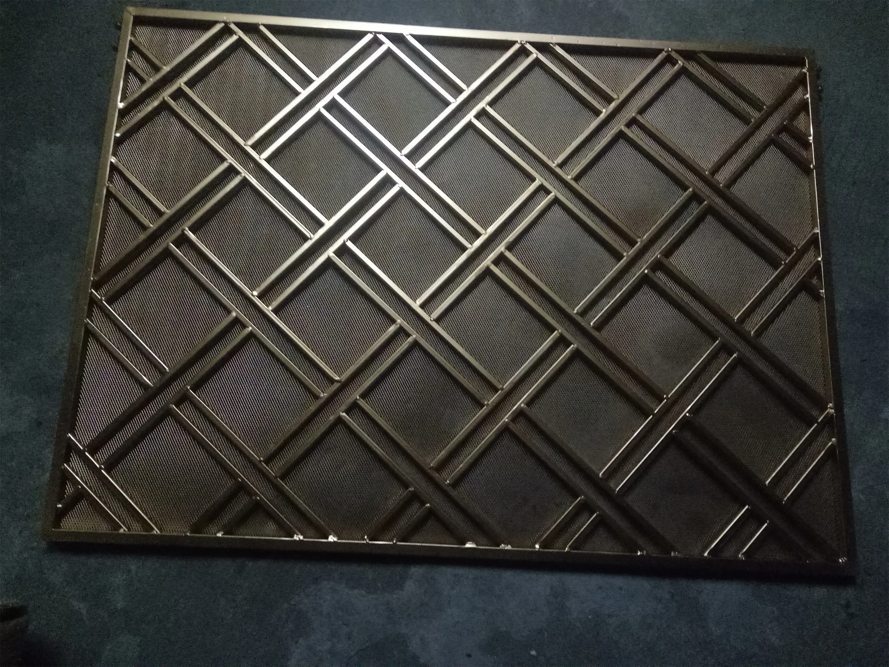 Fireplace frame new white gold Chinese style grid partition, floor to ceiling minimalist decorative cabinet, fashionable ornamen