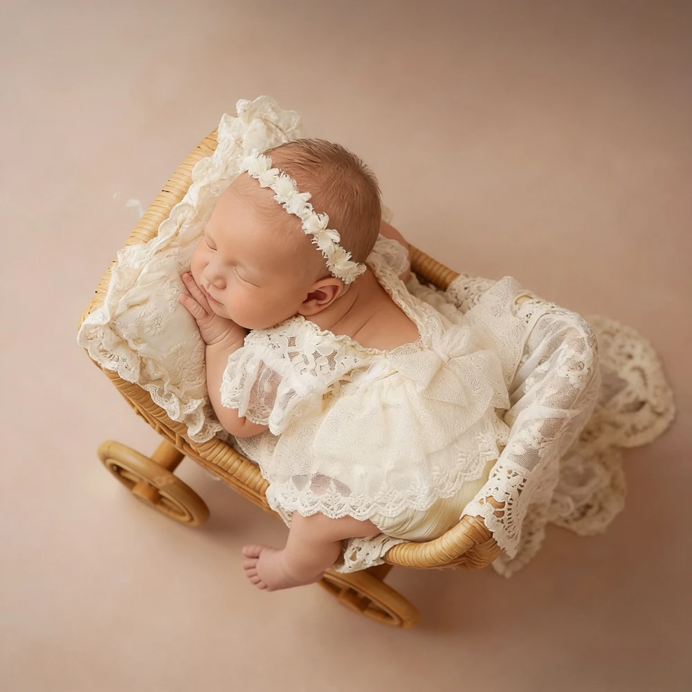Beige Lace Ruffle Newborn Photography Outfits Baby Girl Photo Shoot Romper Infant Lace Bodysuit Newborn Photoshoot Clothes