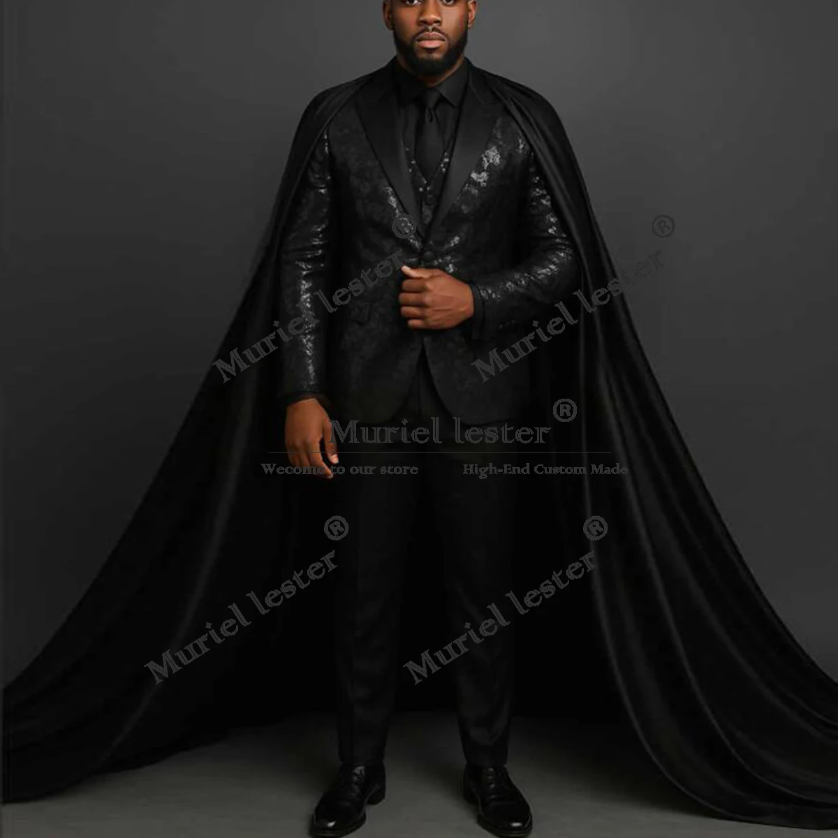 

Sparkly Sequined Men Suits With Cloak 2 Pieces Groom Wedding Party Prom Tuxedos Slim Fit Male Blazer Customized Costumes Homme