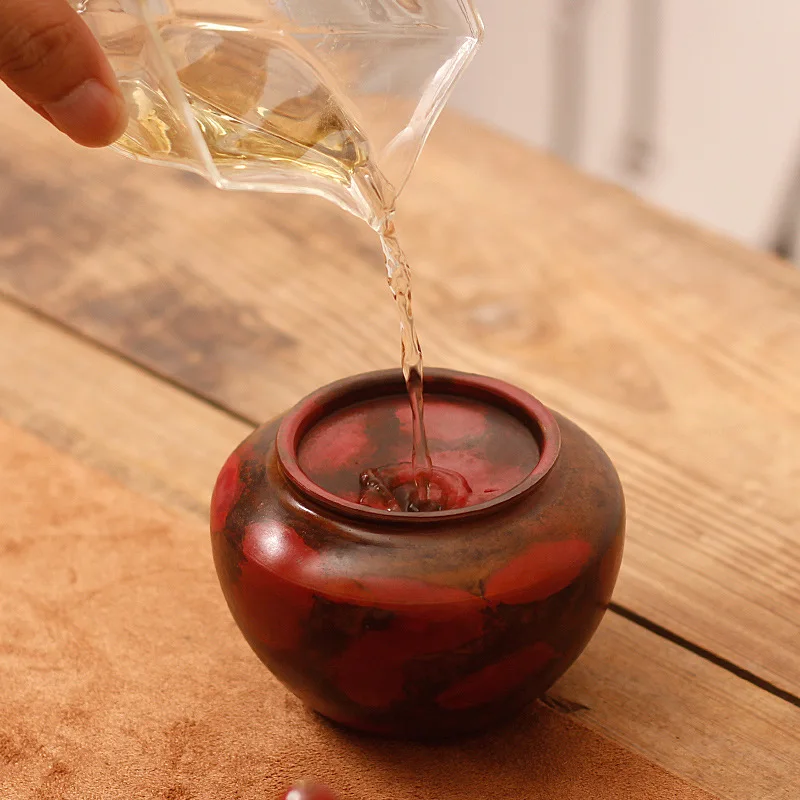 

Классическая медная посуда, старые медные банки для чая, старинные круглые узоры из чистой меди, антикварное чайное искусство, пепельницы, домашнее использование в стиле ретро.