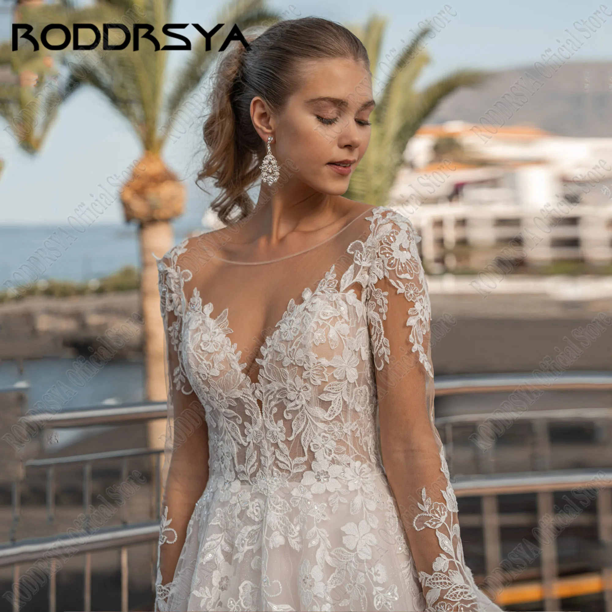 Roddrsya ชุดแต่งงานสีชมพูแวววาวแขนที่ถอดออกได้ดูผ่านชุดเจ้าสาวคอลึก applique applique Sweep Train backless