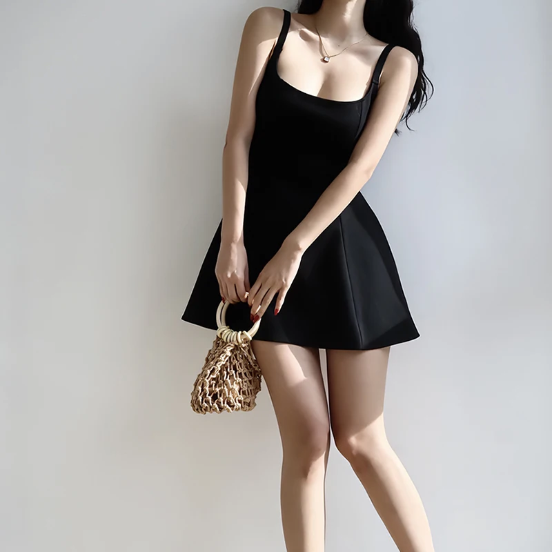 Mini abito Sexy donna nuova estate stile francese cinturino per Spaghetti rosso una linea Backless vocazione spiaggia Y2K Club Prom abiti nuovo