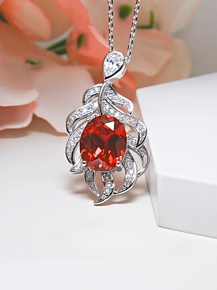 Egg shaped luxury leaf red treasure 925 sterling silver necklace inlaid with high carbon diamond, niche retro high-end feeling