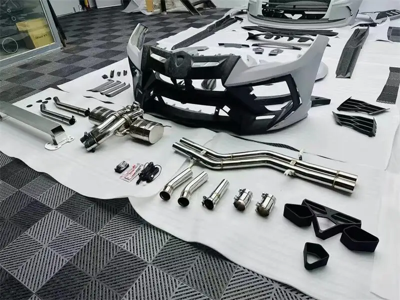 Generation M-type URUS Carbon Fiber Body Kit, Bumper, Side Skirts, Spoiler, Engine Hood, Mudguard, Exhaust