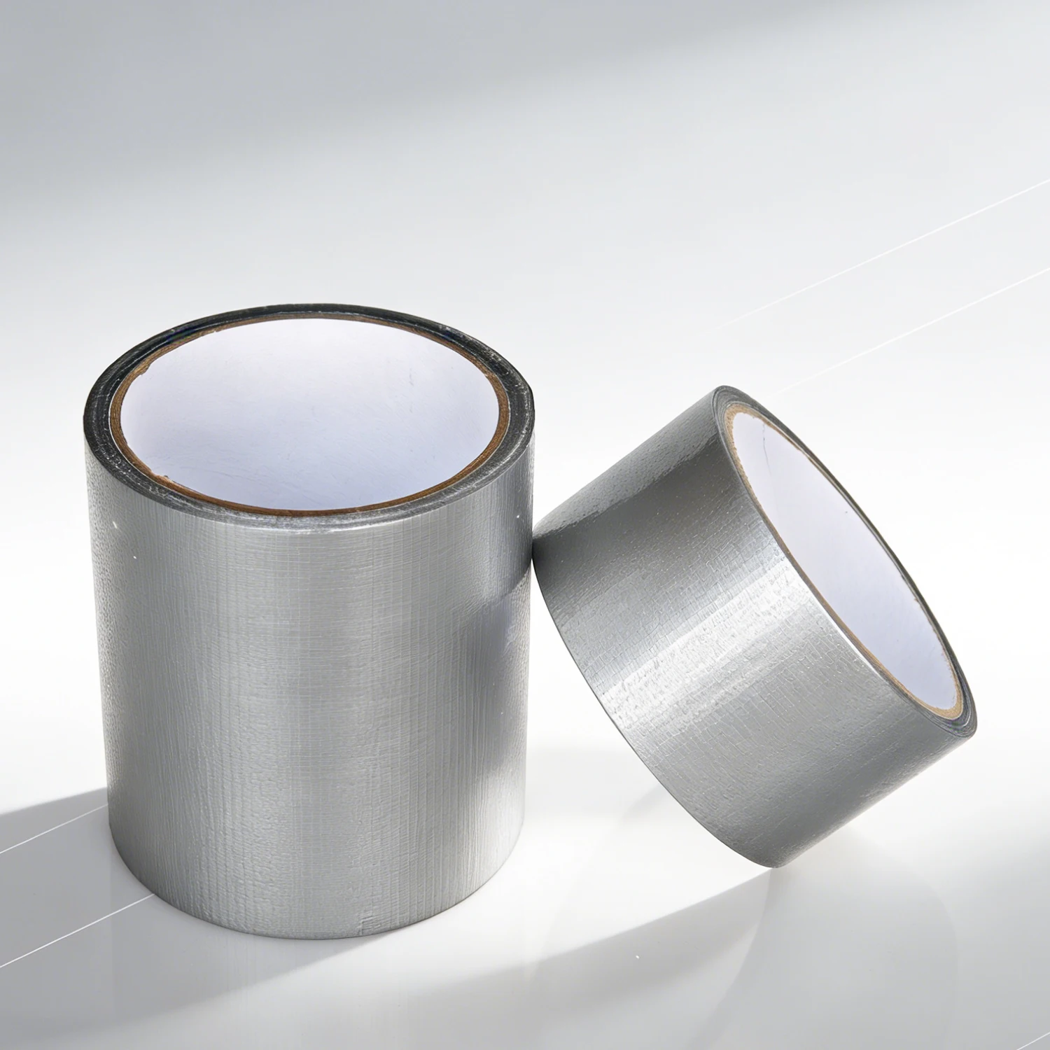 

2 шт. 10-метровой серебристой тканевой клейкой ленты повышенной прочности, водонепроницаемой, для внутренних и наружных работ, ремонта, DIY и домашнего использования
