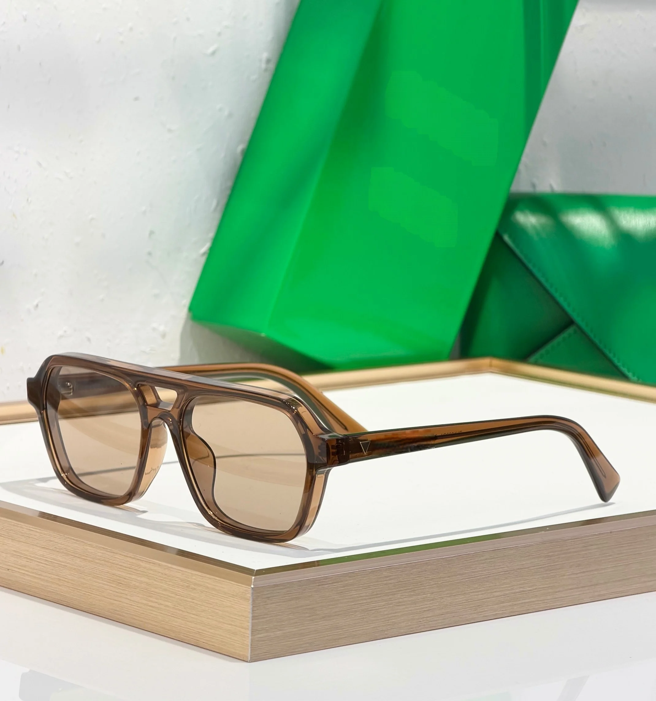 

Luxury Square Double Bridge Sunglasses UV400 Protection Trendy Party Style High-Quality Acetate Classic Design Eyewear