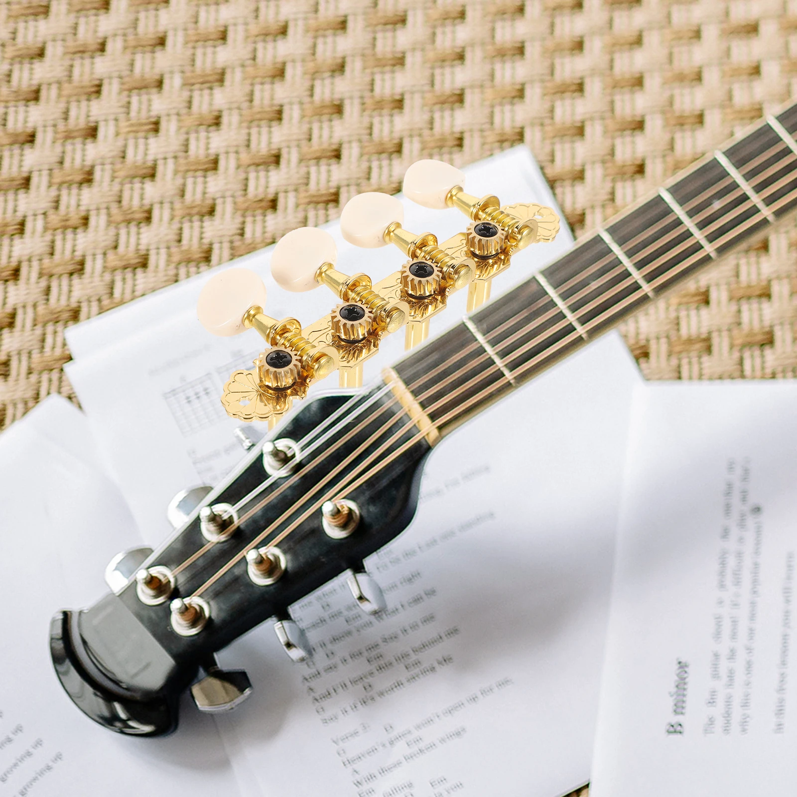 

1 set Mandolin Guitar Tuners Silver 4x2 Guitars Instrument Parts Tools Metal Parts Guitar Accessories Beginners