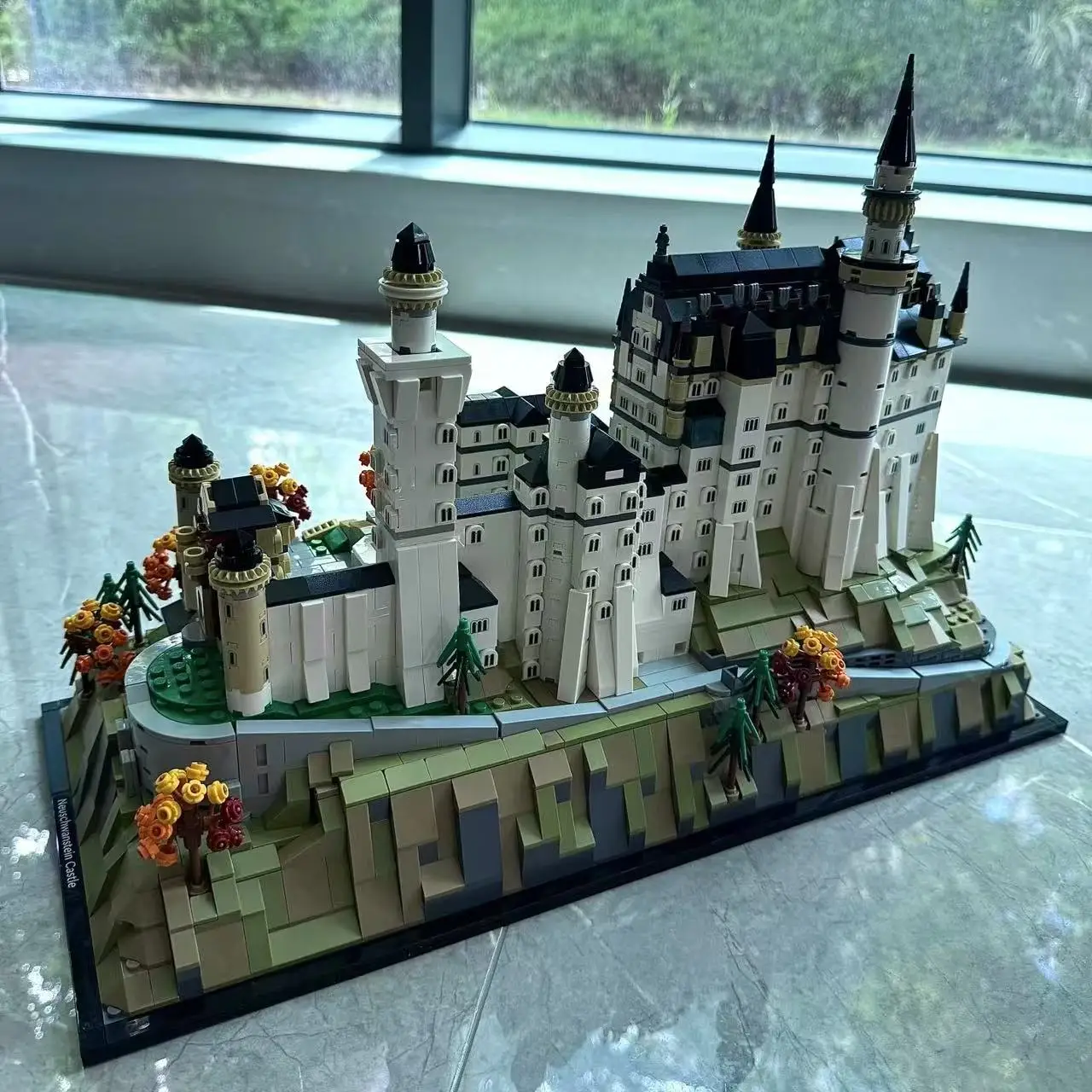 

MOC Bavarian Landmark Castle Building Set Blocks Architecture Changeable Landscaping Brick Model Toy Gift for Kids Adults