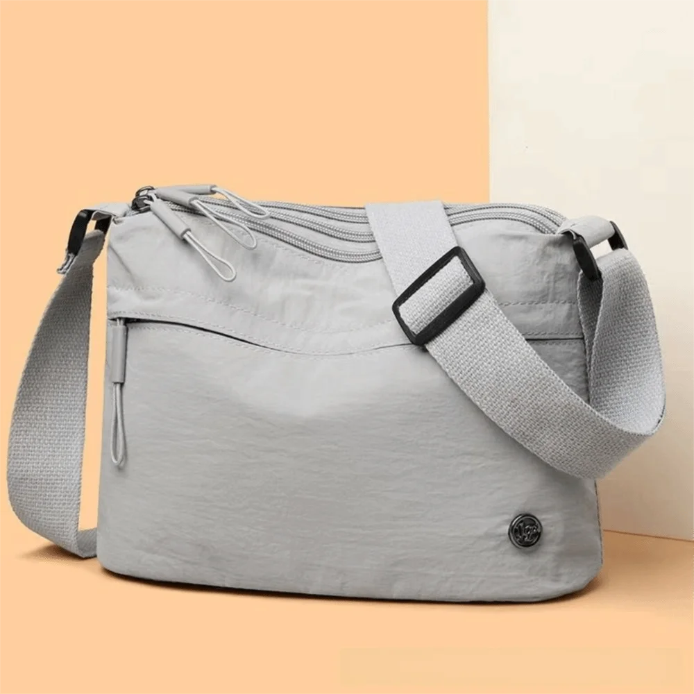 Ultra-light Nylon Shoulder Bag Adjustable Wide Strap Zipper Closure Crossbody Bag Large Capacity Messenger Bag for Women
