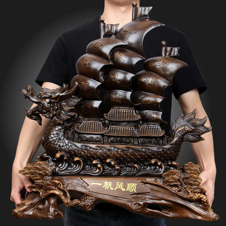 

Smooth sailing dragon boat sailing from the East to bring good luck wine cabinet decoration gifts living room crafts