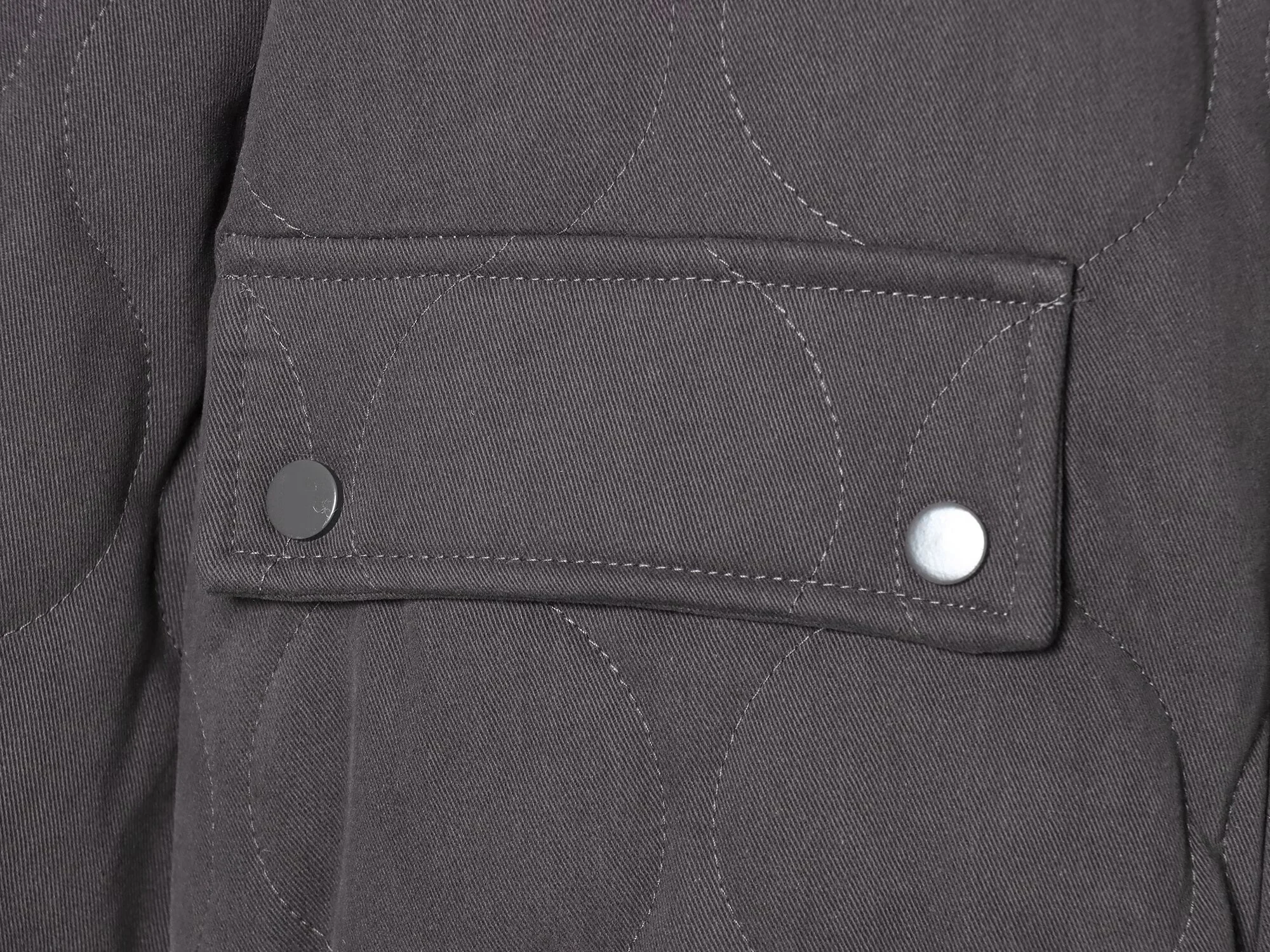 2025 겨울 신상 여성 레트로 루즈 캐주얼 패션 다용도 퀼팅 파일럿 따뜻한 면 재킷 버튼 다운 디자인