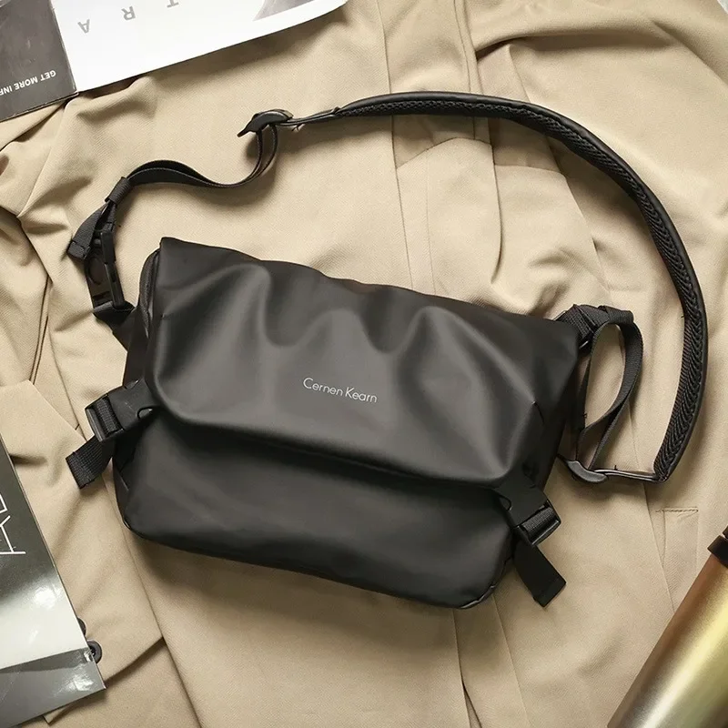 Casual Oxford Men Crossbody Bag Light Weight Flap Shoulder Bags Multi-function Sling Bag Pack Solid Outdoor Travel Bags Male