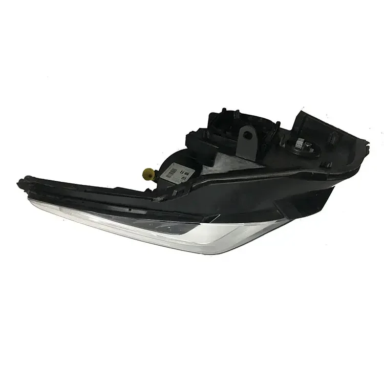 Suitable for Cadillac CTS Headlight Car Apply to front headlight auto lighting systems Headlamps