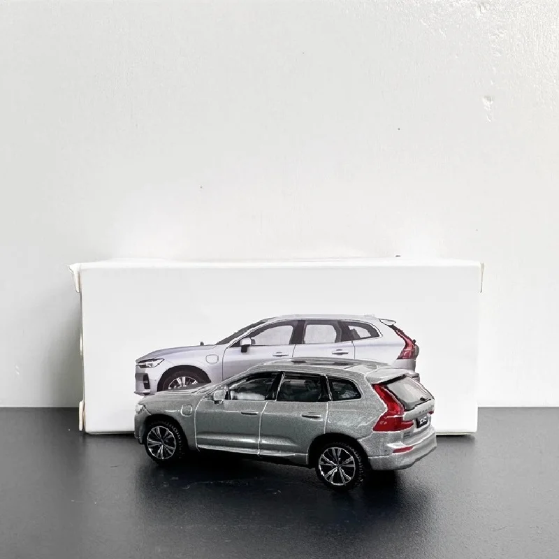 1:64 XC60 SUV Vehicle Silver Alloy Simulation Model Car