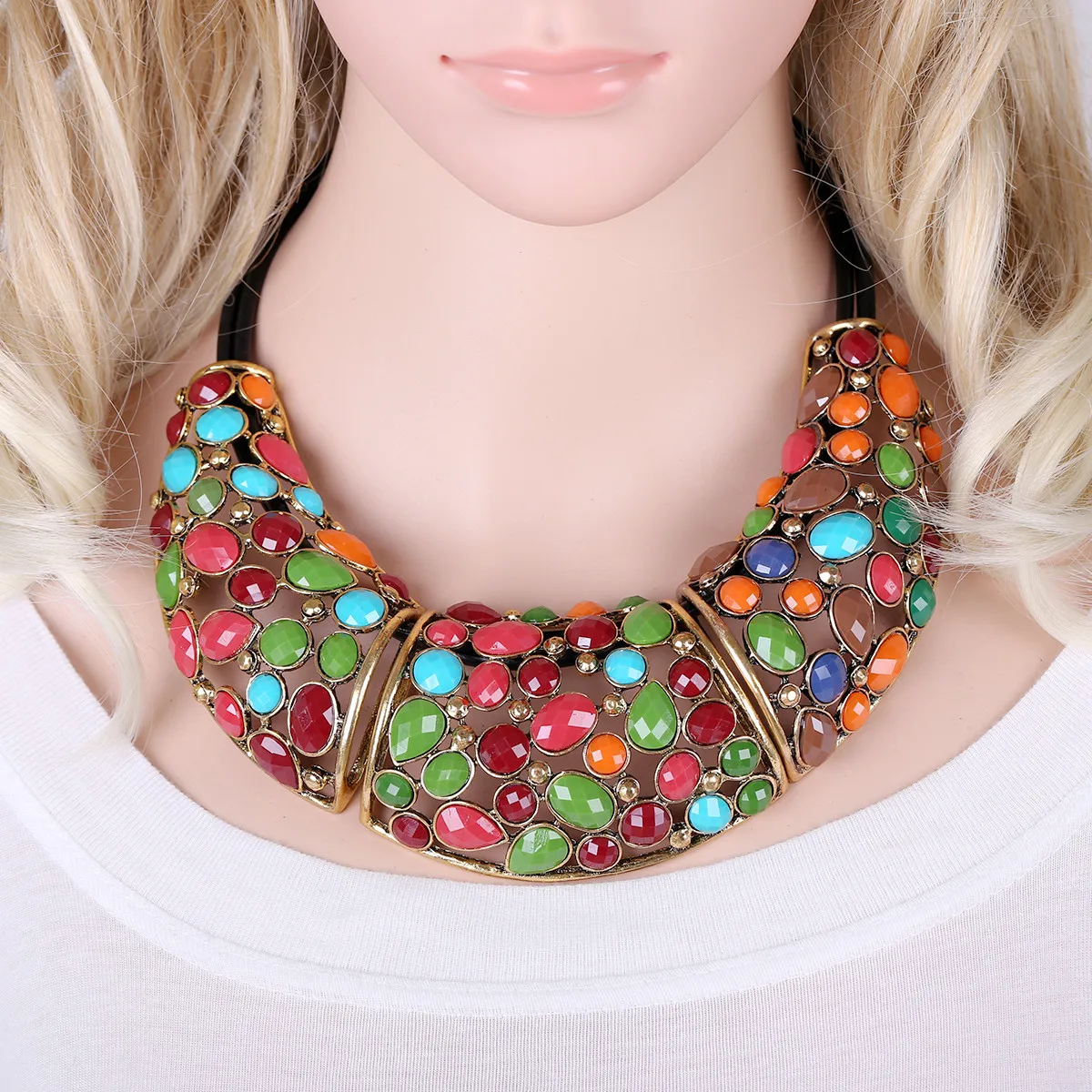 New Larger Size Big Pendant Necklace Vintage Bohemia Chunky Choker Necklace Jewelry Accessory Resin Stones 5 Colors for Women