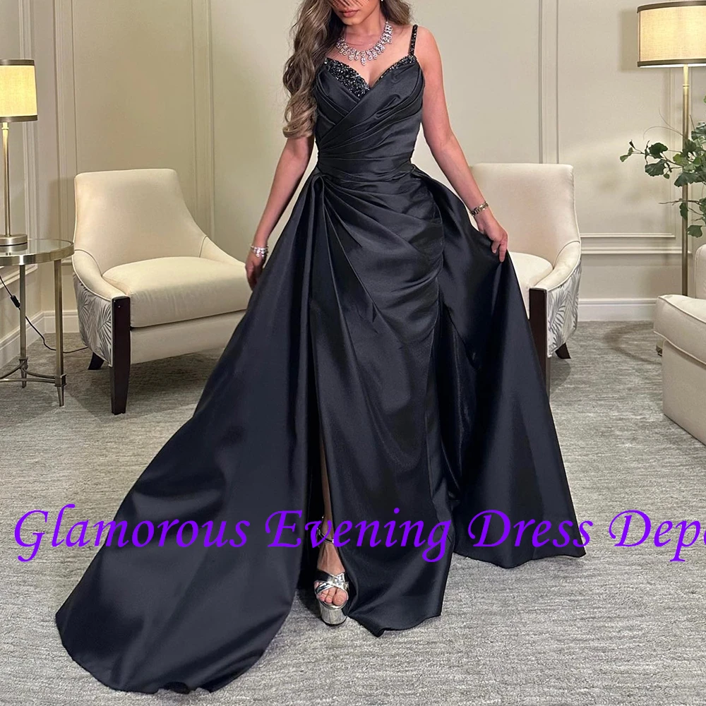 Vestido de fiesta con tirantes finos y escote en forma de corazón de cristal, plisado de tren exquisito personalizado, vestido de noche negro satinado con temperamento