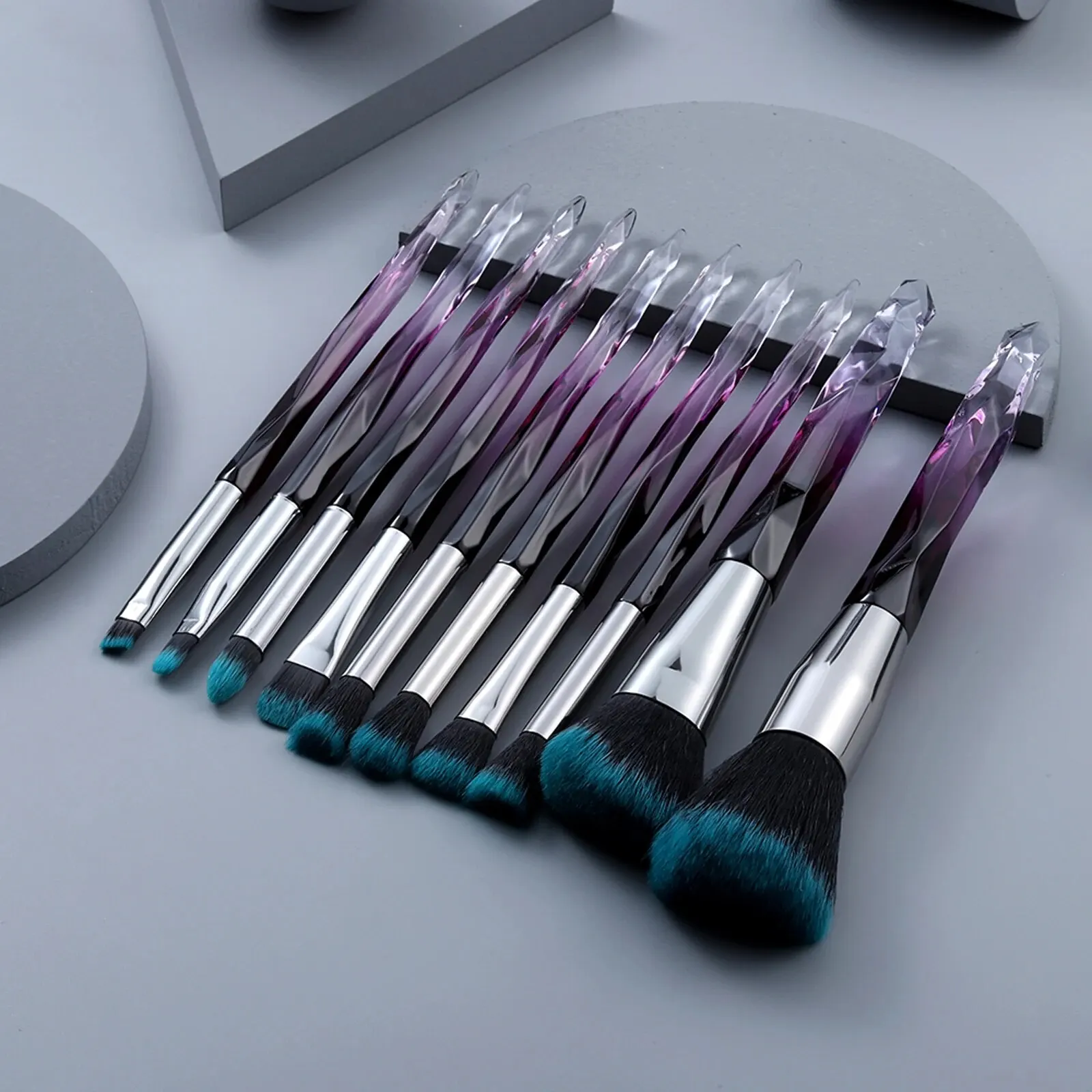 5/10 Pcs Luxurious  Makeup Brush Set - Includes Powder, Blush, Foundation, Contour, Eyeshadow & Eyeliner Brushes