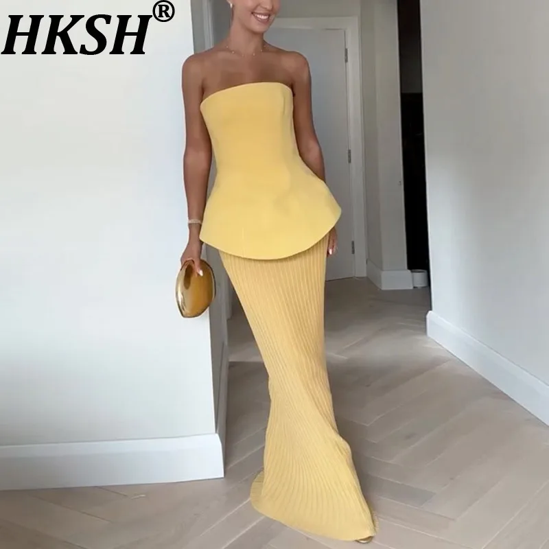 

HKSH Summer New Women's Ins Fashion Elegant Backless Sleeveless Tops High Waisted Pleated Skirt Solid Color Two-piece Set HK6471
