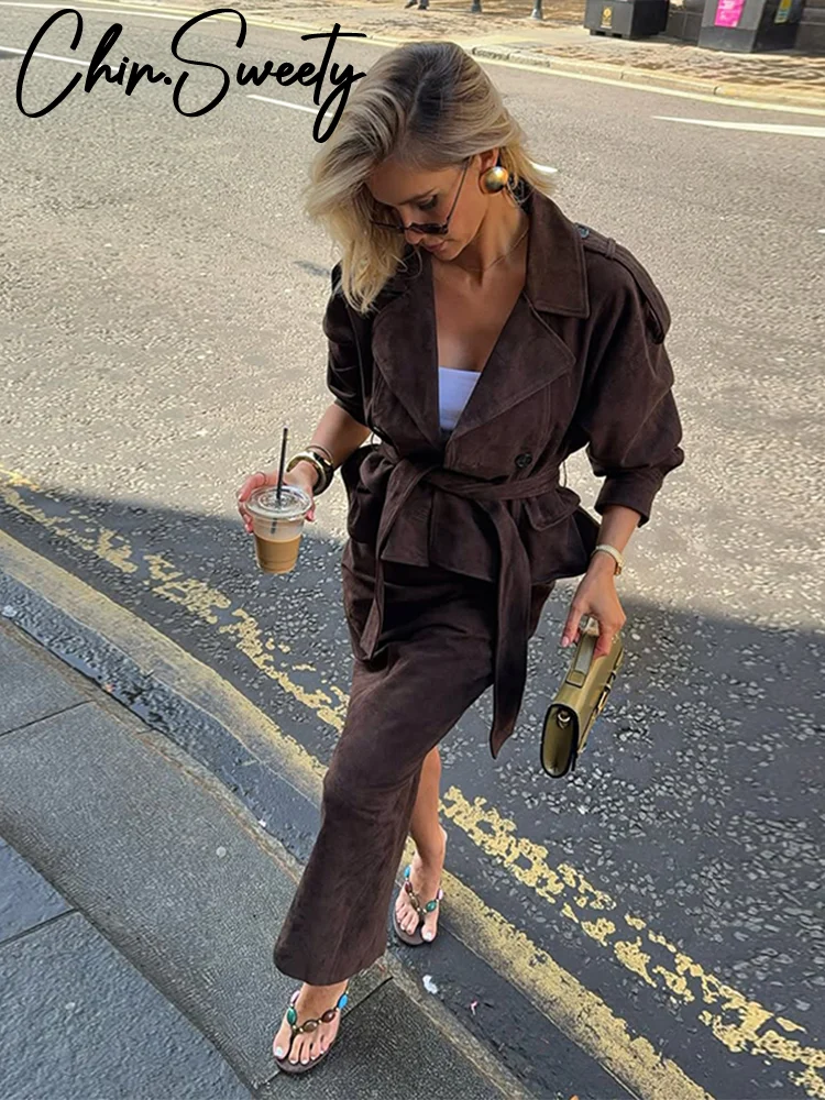 الصلبة الجلد المدبوغ المرأة مجموعة الورك حزمة عالية الخصر سيدة التنانير دعوى 2025 موضة الخريف في مباراة الدانتيل يصل التلبيب معطف الإناث مجموعات