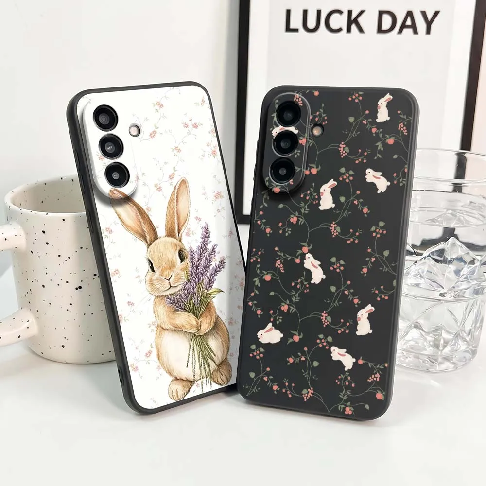 Rabbit Vine Berry Phone Case For Samsung Note 20 10 A73 A72 A71 A56 A55 A54 A53 A52 A51 A42 A41 A36 A35 A34 Black