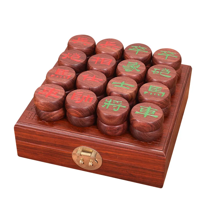 

Элитный набор шахматных фигурок из красного сандалового дерева с тонкой резьбой, высококачественные фигуры из красного дерева, ручная работа.