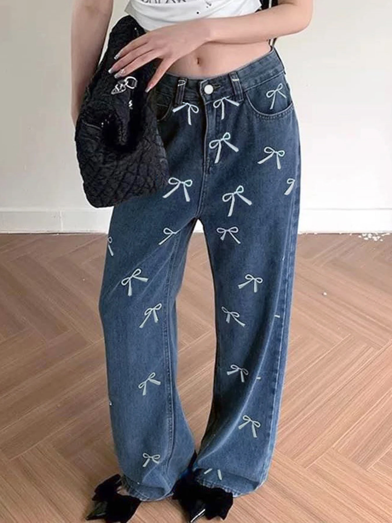 Retro design with bow print and low waisted jeans, basic versatile straight leg casual pants