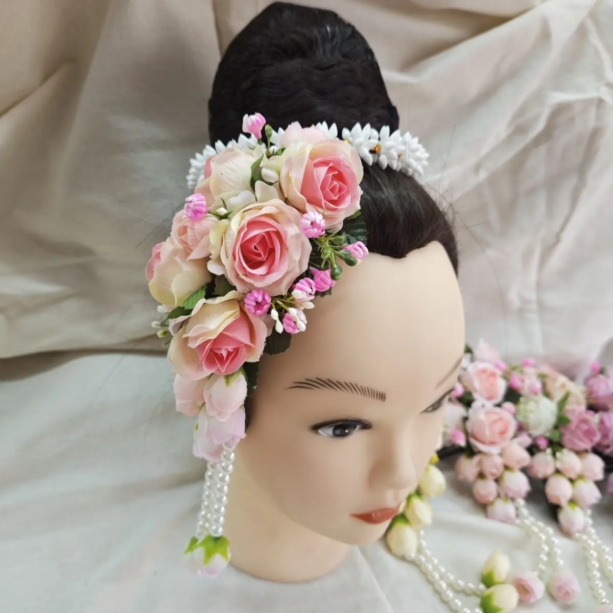 

Dai Thai hair comb fringed dance head flower headdress