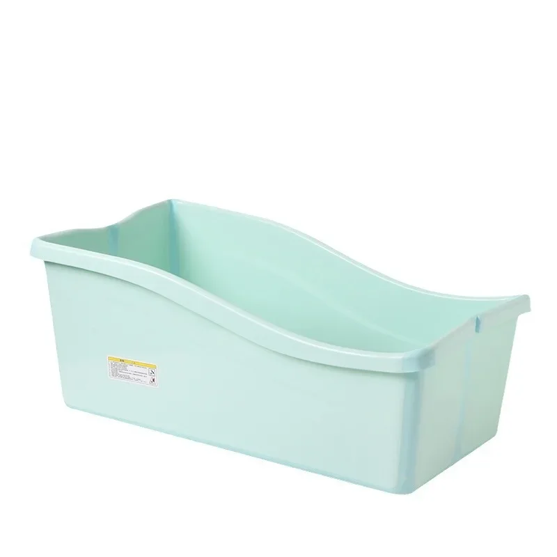 

Children's folding bathtub can sit in a small apartment