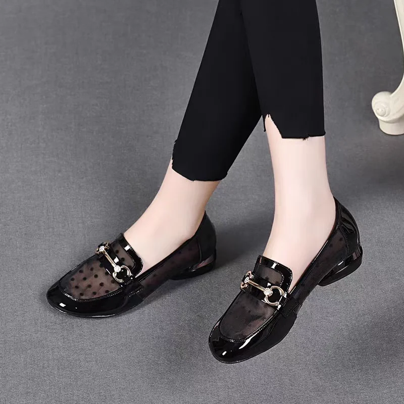 Retro Horsebit Low-heeled Womens Shoes Patent Leather Mesh Pacthwork Soft Sole Ladies Office Shoes Summer Loafers Pumps