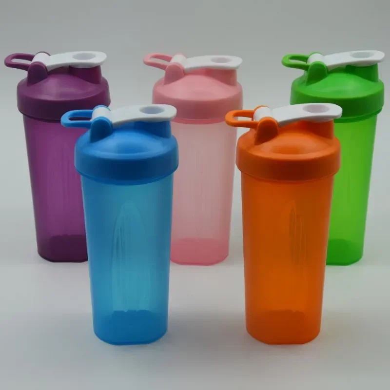 600ML Shaker Bottle Colorful Whey Protein Powder Mix Bottle Fitness Shaker Outdoor Portable Plastic Drink Cup with Shaker Ball