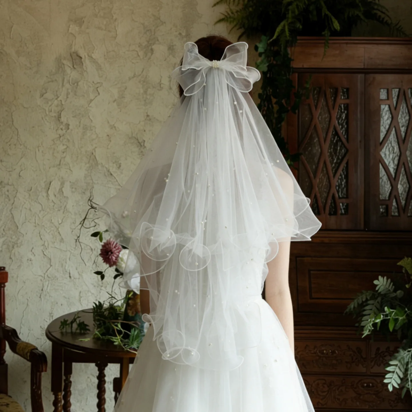 V561 Bridal Veil, Super Fairy-Like White Double-Layer Butterfly Wedding Veil for Photo Shoots and Travel Photos, Rolled Edge Pearl Veil Wholesale