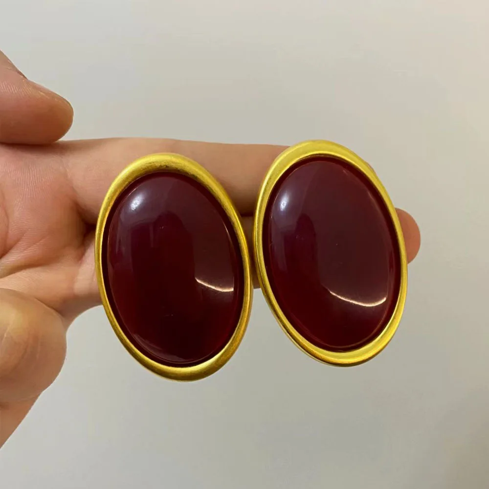 Western Style Light Luxury Retro Wine Red Resin Oval Earrings Female Simple Temperament Fashionable Christmas Unique Metal New