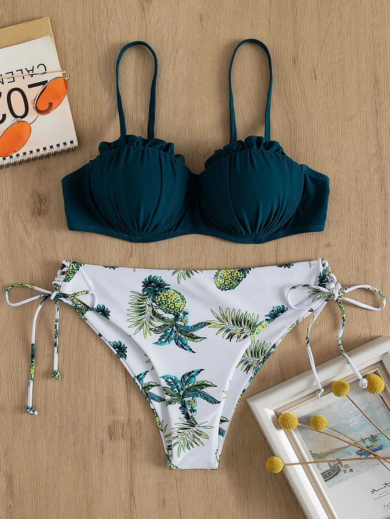 2025 Sexy bedrucktes Push-Up-Bikini-Set für Damen, rückenfrei, zweiteiliger Badeanzug mit hoher Taille, verstellbaren Bändern und frech