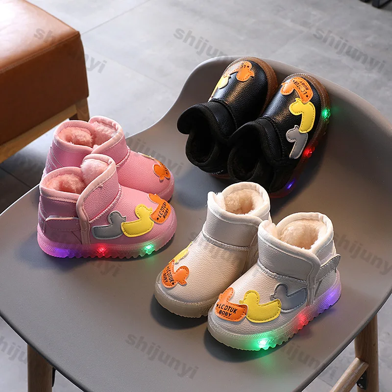 Children Snow Boots Winter Warm Thick Bottom Girls Plush Cotton Boots New Fashion Non-slip Casual Shoes Comfortable Kids Boot