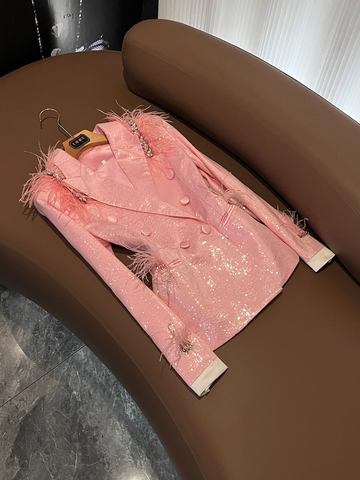 

Pink Sequin Suit Jacket Women's Commuter Style Long Sleeve Double Button Feather Decorated Party Evening Wear 21033
