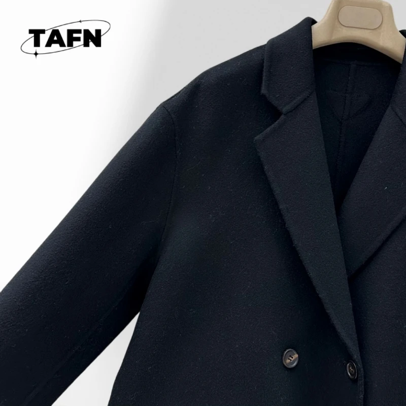 Blazer Chic pour femmes, sur mesure, pour Look d'affaires, Blazer décontracté, Style élégant, manteau d'affaires, AI1006