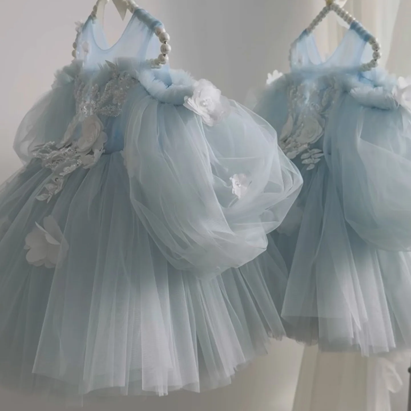 Flower Girl Wedding Dress Tutu Princess Gown Baby Toddler Birthday Party Wedding Costume Summer White Dress with Pink Floral